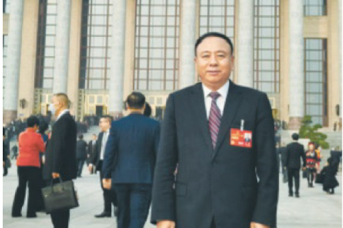 全国人大代表、九洲集团董事长李寅：提高微电网利用率 推动能源结构转型